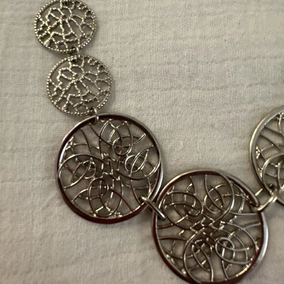 Bancroft Ivy Metal Statement Necklace with Silver Filigree, 16 inch, Like New - Picture 6 of 8